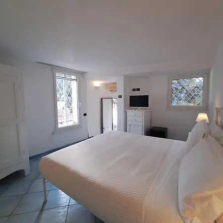 Torre Di Cesare Luxury And Amalfi Coast * Maiori